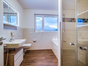 Apartment | Badezimmer | Handtücher
