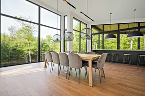 Dining - Modern chalet 10 minutes from Mont Tremblant (Lac Superieur)