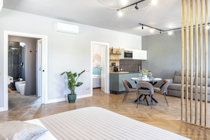 Superior Apartment | Minibar, blackout drapes, soundproofing, free WiFi - Domus Angeli Camere (Assisi)