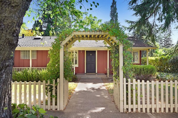 Exterior - Sivas Cottage Downtown Sonoma (Sonoma)