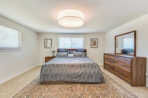 4 chambres, fer et planche Ă repasser, Wi-Fi, draps fournis