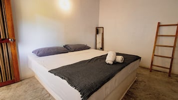 Suite estudio Confort | Minibar, muebles diferentes y escritorio