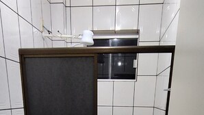 Free toiletries, towels, soap, shampoo - Hotel Andorinha (Realeza)