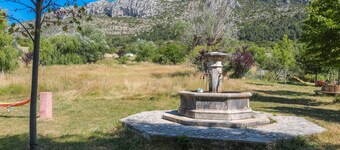 Caravan 'Case Africaine' with Mountain View, Shared Terrace and Wi-Fi