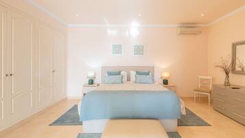 3 chambres, fer et planche Ă repasser, Wi-Fi gratuit, draps fournis