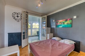5 chambres, accĂšs au Wi-Fi (inclus)