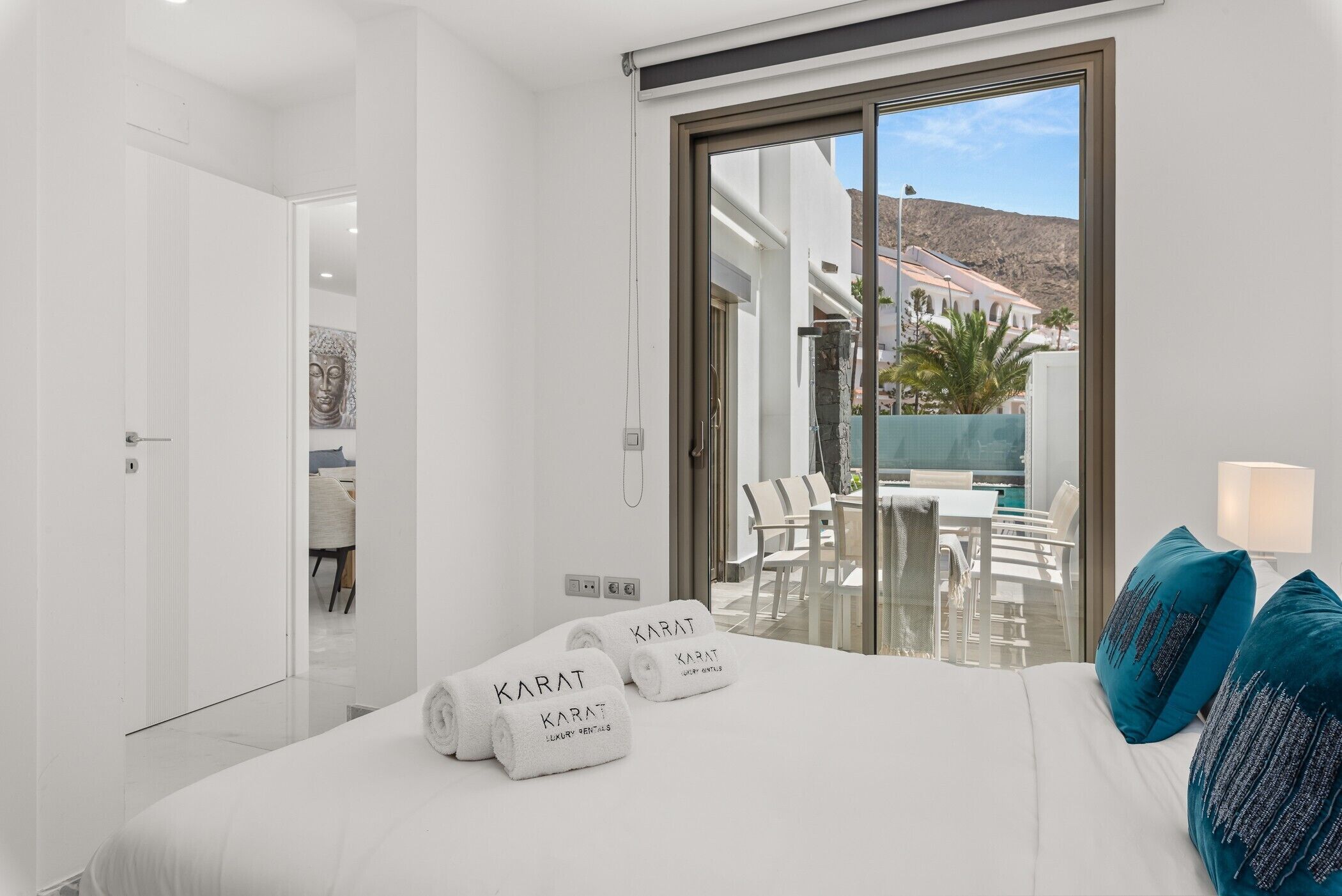 3 habitaciones, tabla de planchar con plancha y wifi gratis 