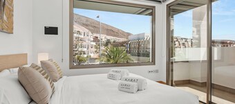 Vacation Villa 'Karat  Portofino' with Sea View, Wi-Fi and Air Conditioning