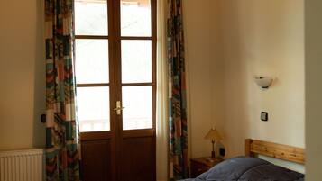 1 chambre, Wi-Fi gratuit, draps fournis