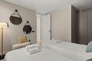 5 chambres, fer et planche à repasser, Wi-Fi gratuit, draps fournis