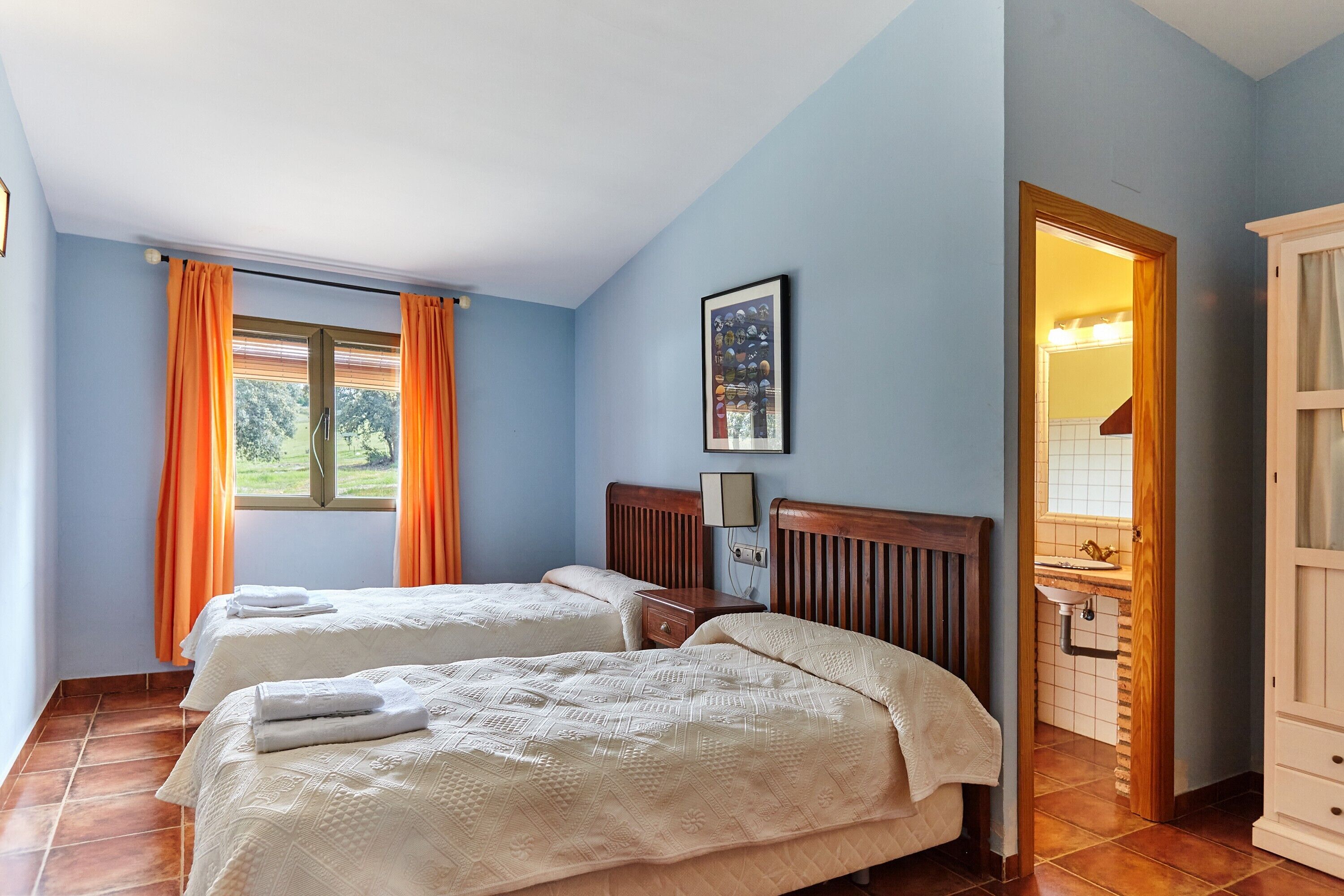 2 habitaciones y ropa de cama 