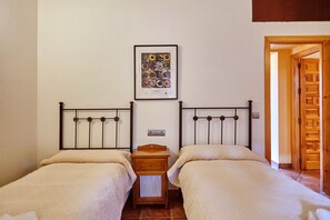 2 dormitoris i roba de llit