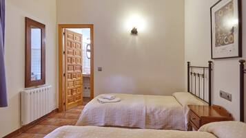2 bedrooms, bed sheets