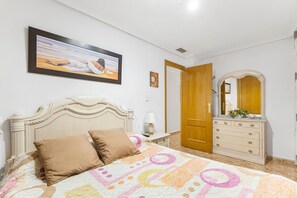 3 habitaciones, tabla de planchar con plancha y wifi gratis 