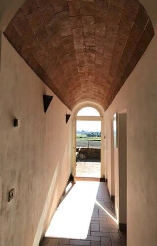Apartment 'Terrazzo' with Private Terrace, Shared Garden and Wi-Fi