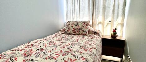 2 habitaciones, wifi gratis y ropa de cama