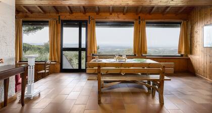 Villa 'Eleonora' with Private Pool, Private Garden and Wi-Fi