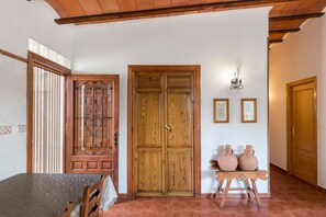 Interior - Country House 'Casa Del Liarte' with Mountain View, Wi-Fi and Air Conditioning (Murcia)