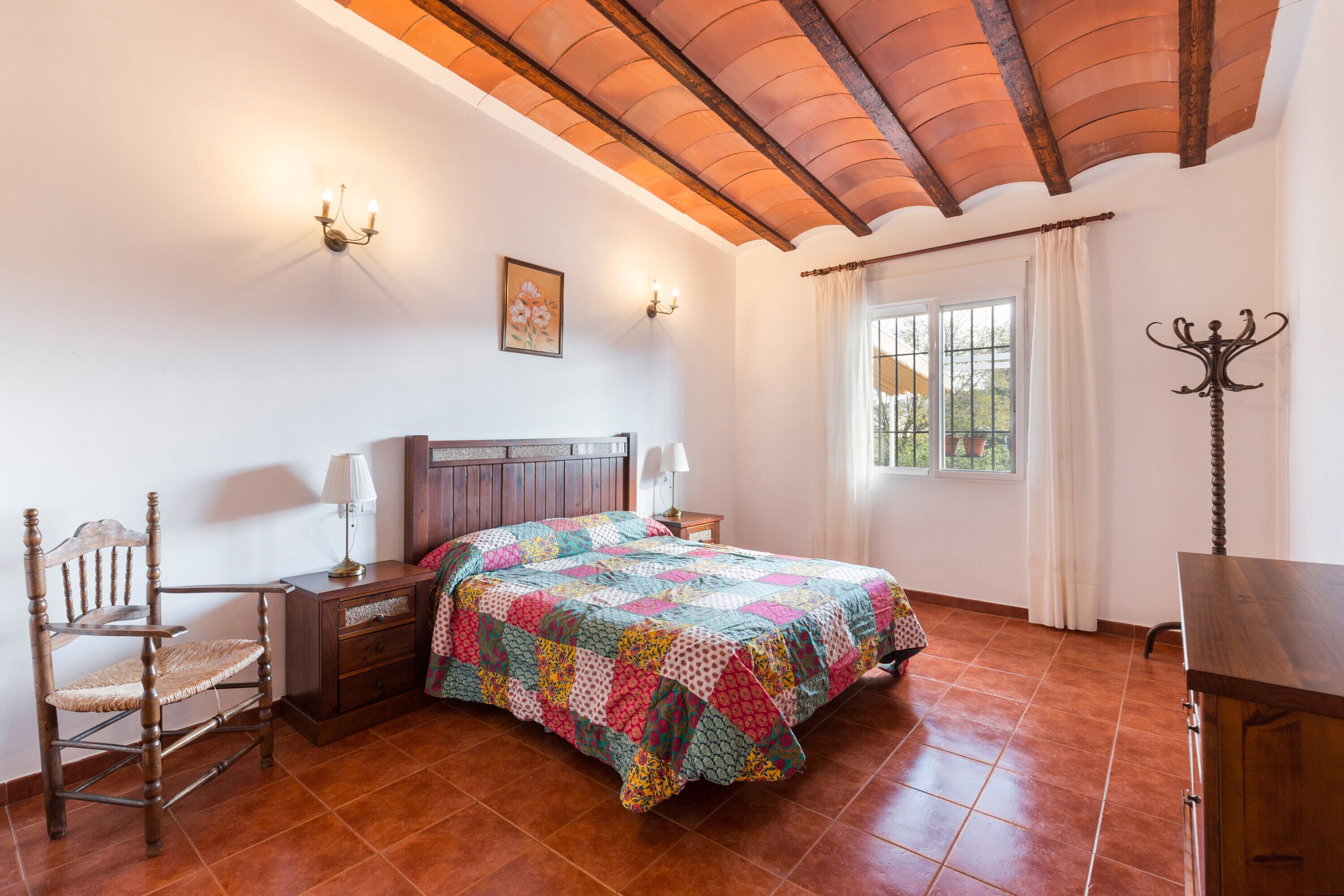 4 多间卧室、熨斗/熨衣板、免费 WiFi、床单