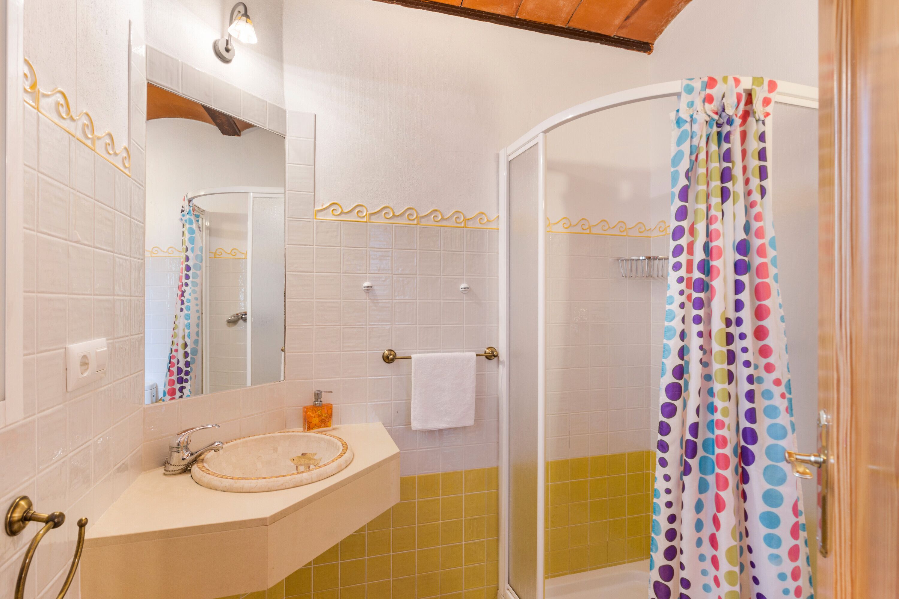 淋浴设施、吹风机、毛巾