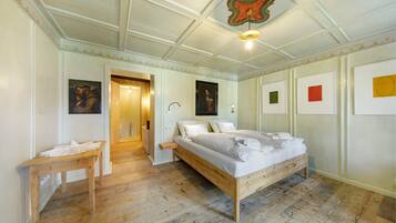 1 quarto, Wi-Fi de cortesia, roupa de cama