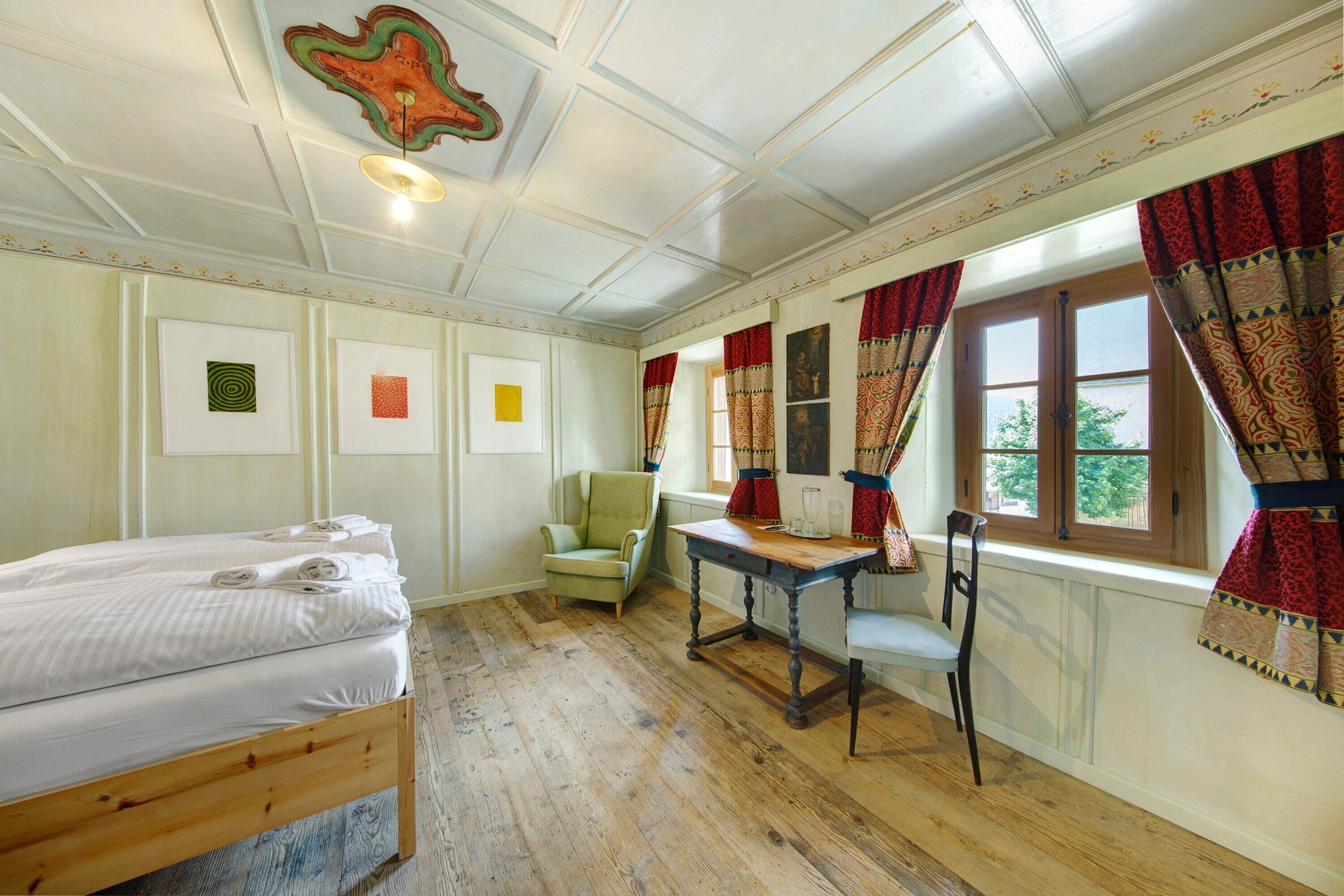 1 quarto, Wi-Fi de cortesia, roupa de cama