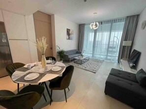 Smart TV - 1BR ADDRESS BEACH RESIDENCE, HIGH FLOOR (Dubai)