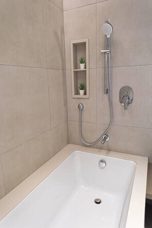 Haartrockner, Handtücher