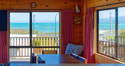 South Bay | Great View | Classic Kiwi Bach - KK922