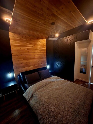 "Charming & Compact Retreat"