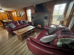 Smart TV, fireplace