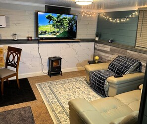 Smart-TV, peis og kontorer