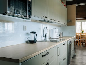 Fridge, microwave, dishwasher, highchair