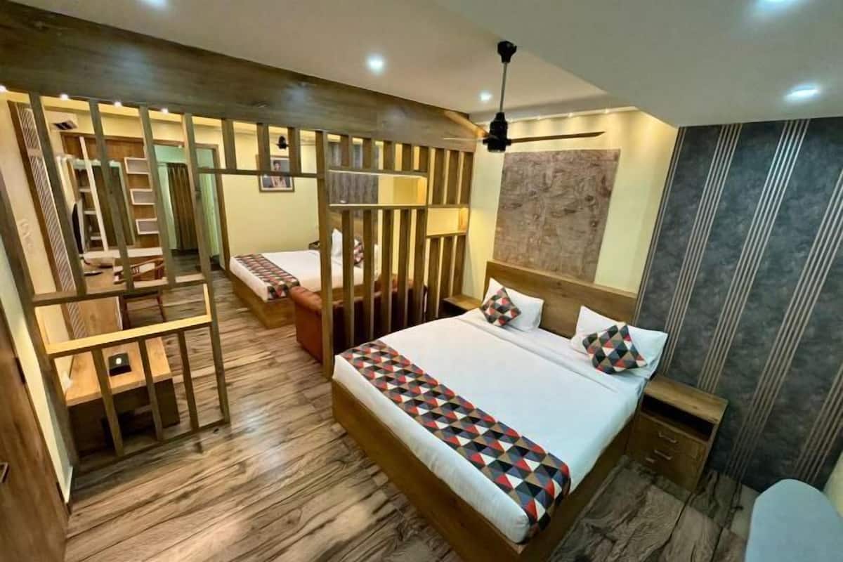 Premium bedding, iron/ironing board (on request), WiFi (free)