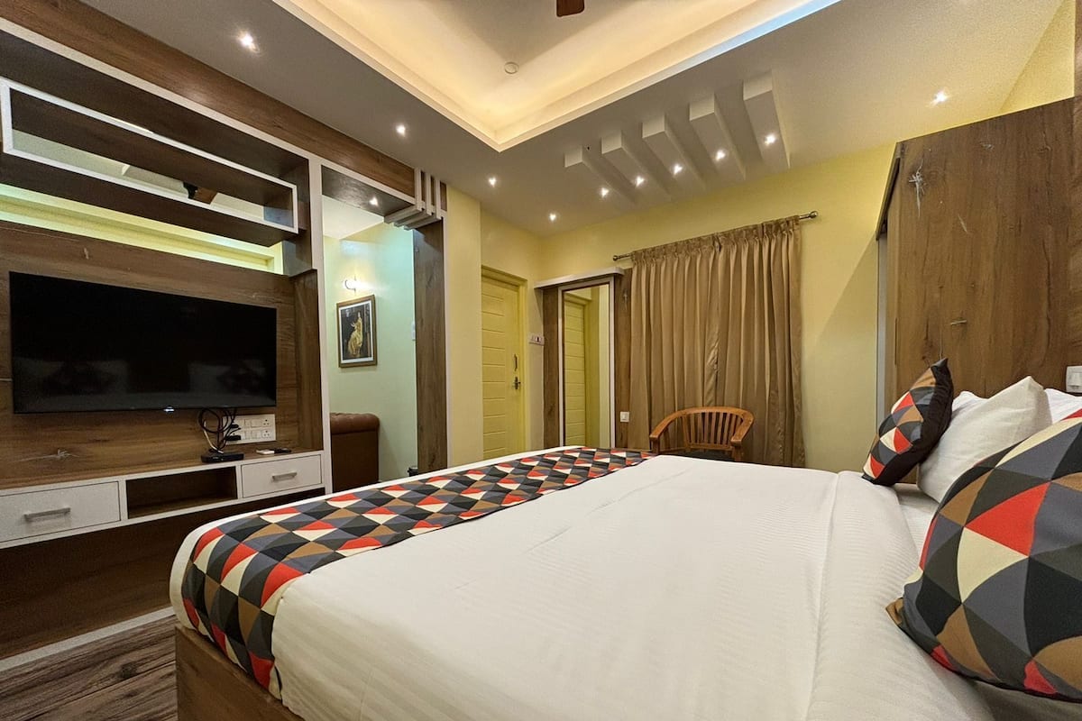 Executive Studio Suite | Premium bedding, iron/ironing board, free WiFi, bed sheets