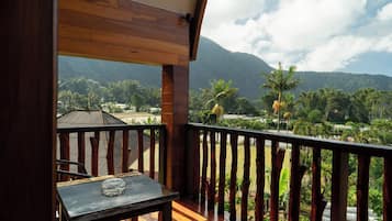 Deluxe tweepersoonskamer, 1 tweepersoonsbed | Terras