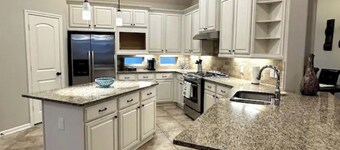 Feel at home in Spring, Tx - 20 min from airport