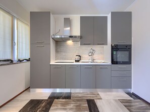 Fridge, microwave, oven, dishwasher