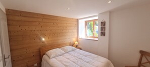 3 habitaciones y ropa de cama 