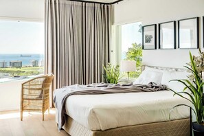3 Schlafzimmer, Schreibtisch, Bügeleisen/Bügelbrett, WLAN