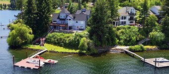 Stunning Lakefront Stay! Hot Tub, Private Dock, Pet-Friendly, BBQ, Large Patio, Scenic Lake Views