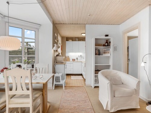 "Maelle" - 150m from the sea by Interhome