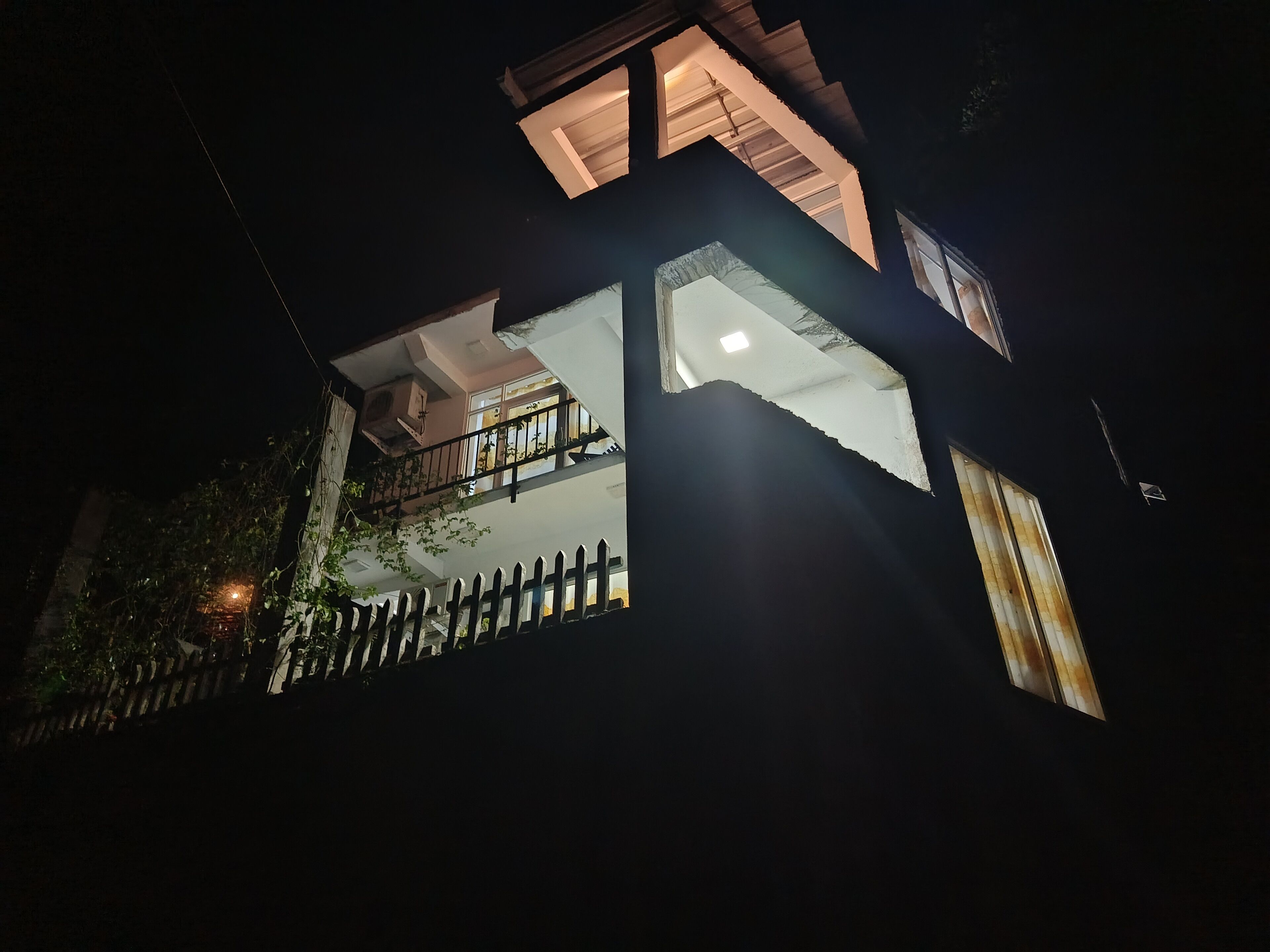 Fachada de la propiedad