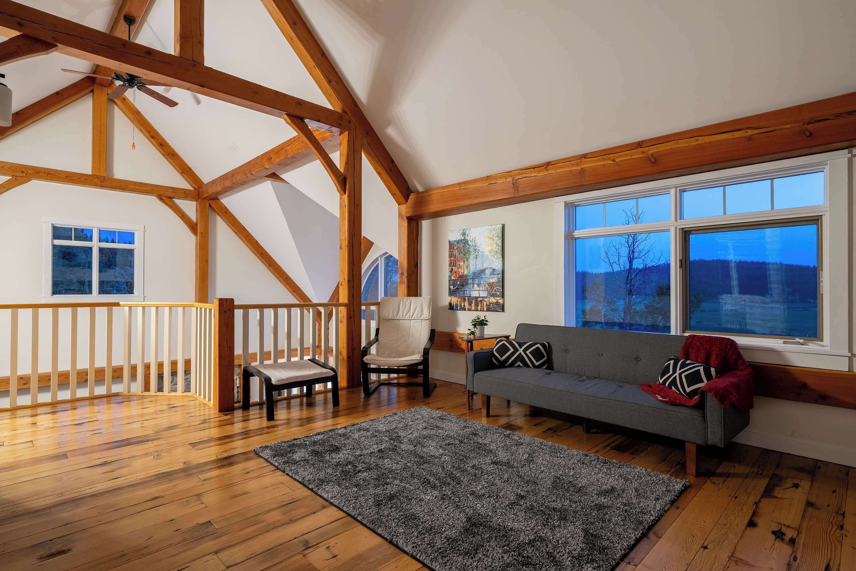 TV, fireplace, offices