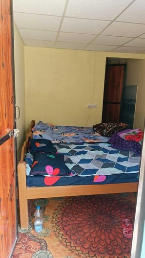 Bàn ủi/dụng cụ ủi quần áo, truy cập Internet không dây miễn phí 