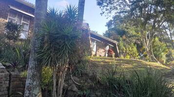 บ้านพัก, 3 ห้องนอน, สูบบุหรี่ได้, สระว่ายน้ำส่วนตัว | บริเวณที่พัก