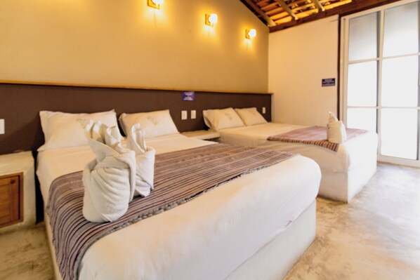 Deluxe Bungalow | 1 bedroom, minibar, free WiFi, bed sheets - Hidden Port Betina (Puerto Escondido)