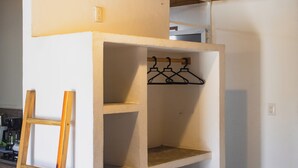 Deluxe Bungalow | Living area - Hidden Port Betina (Puerto Escondido)