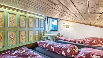 3 chambres, draps fournis