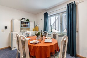 Dining - Double Room with Wi-Fi (Ettenheim)